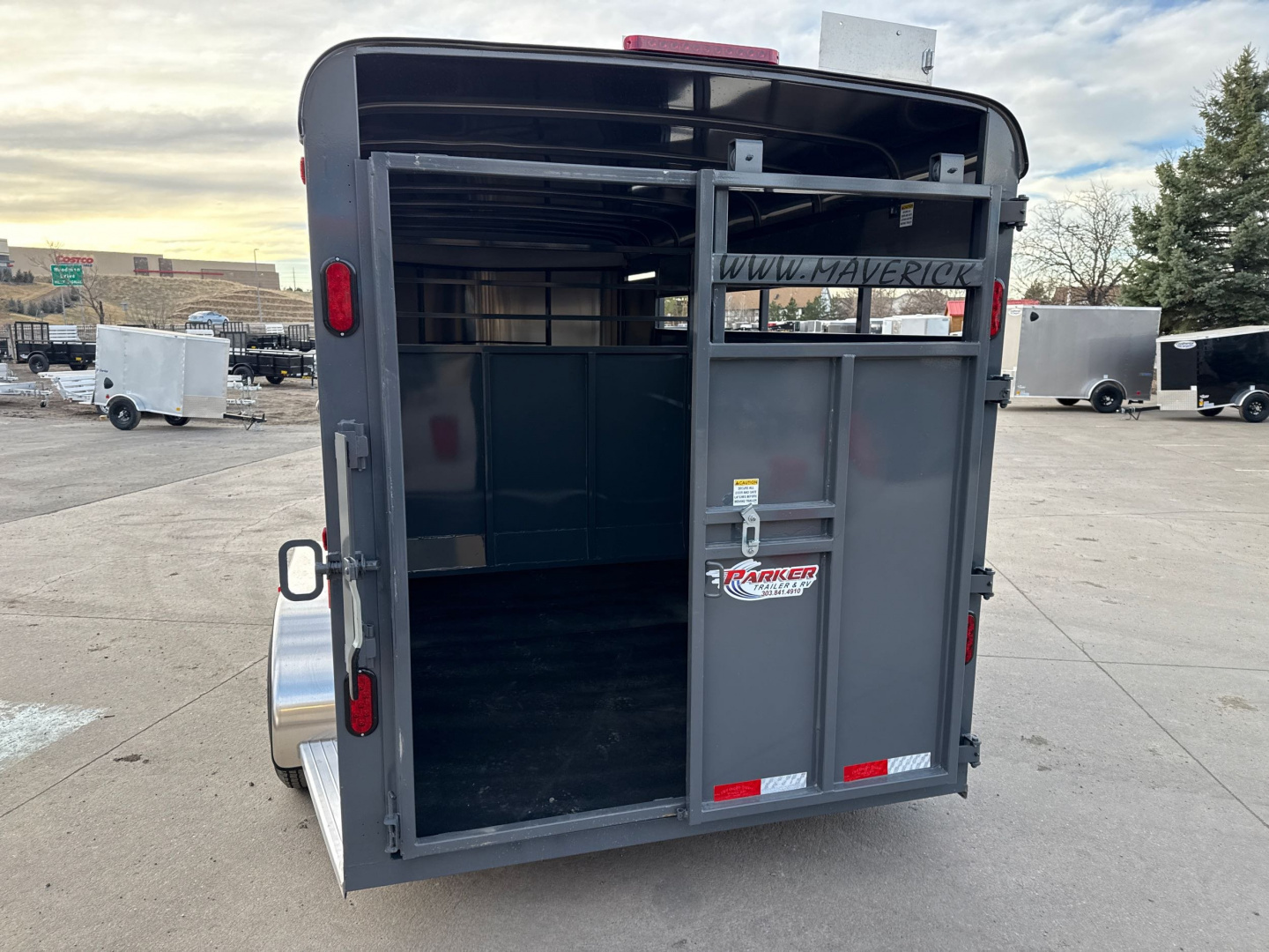 New STOCK - 2025 Maverick 2 Place Horse Trailer