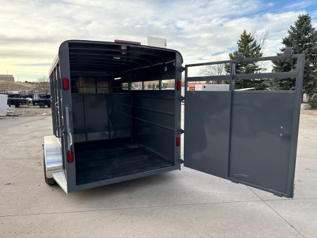 New STOCK - 2025 Maverick 2 Place Horse Trailer