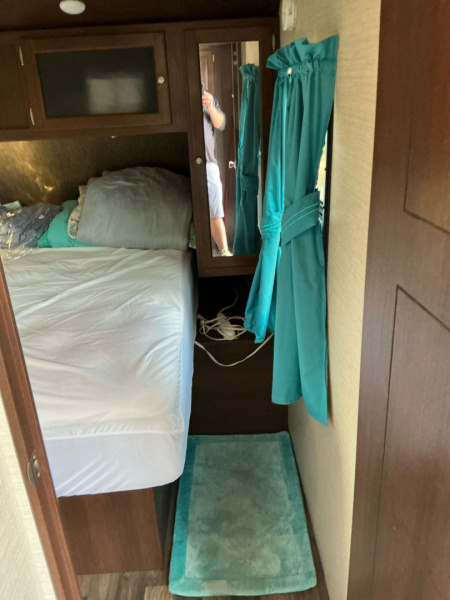 Used 2017 Keystone RV 30RIPR Travel Trailer