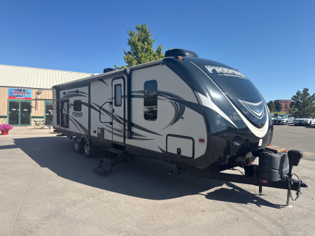 Used 2017 Keystone RV 30RIPR Travel Trailer
