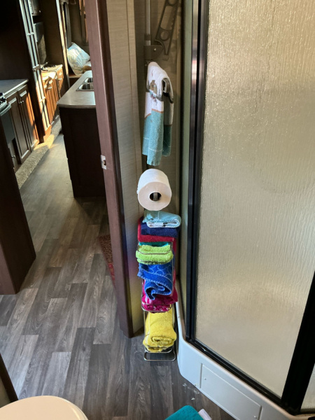 Used 2017 Keystone RV 30RIPR Travel Trailer