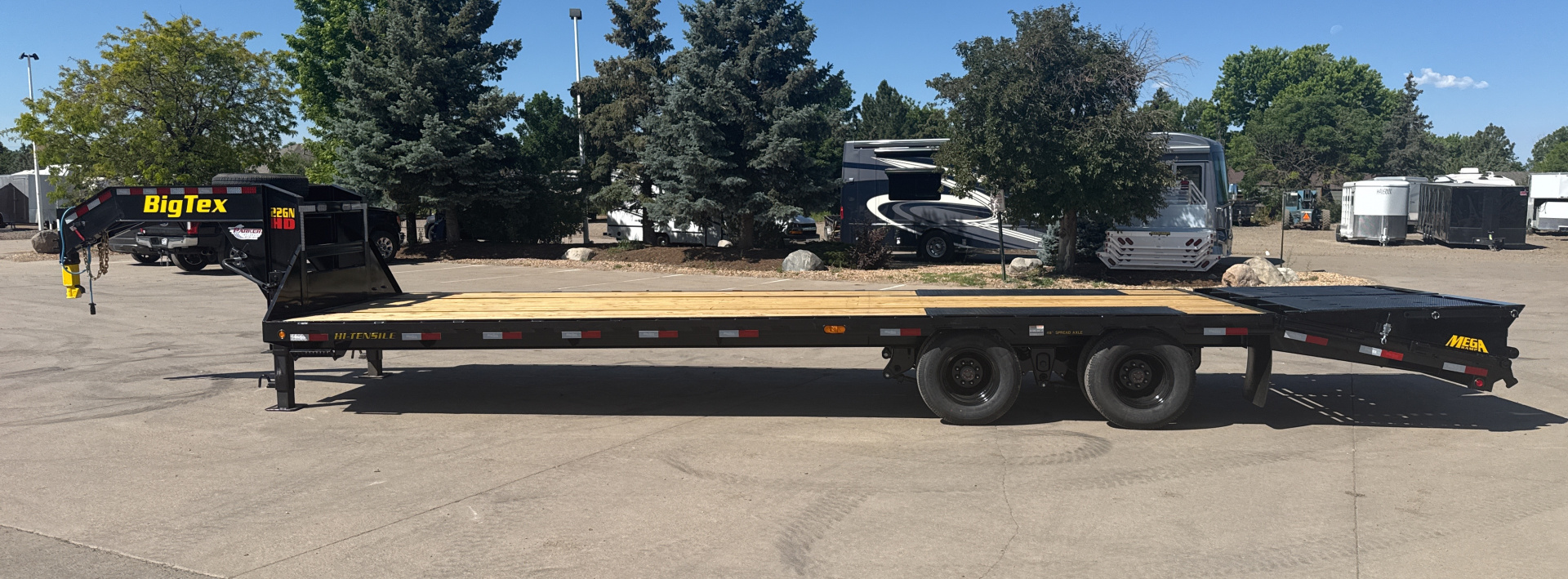 New 2026 Big Tex Trailers 22GN-30D5A-MRBK Flatbed Trailer