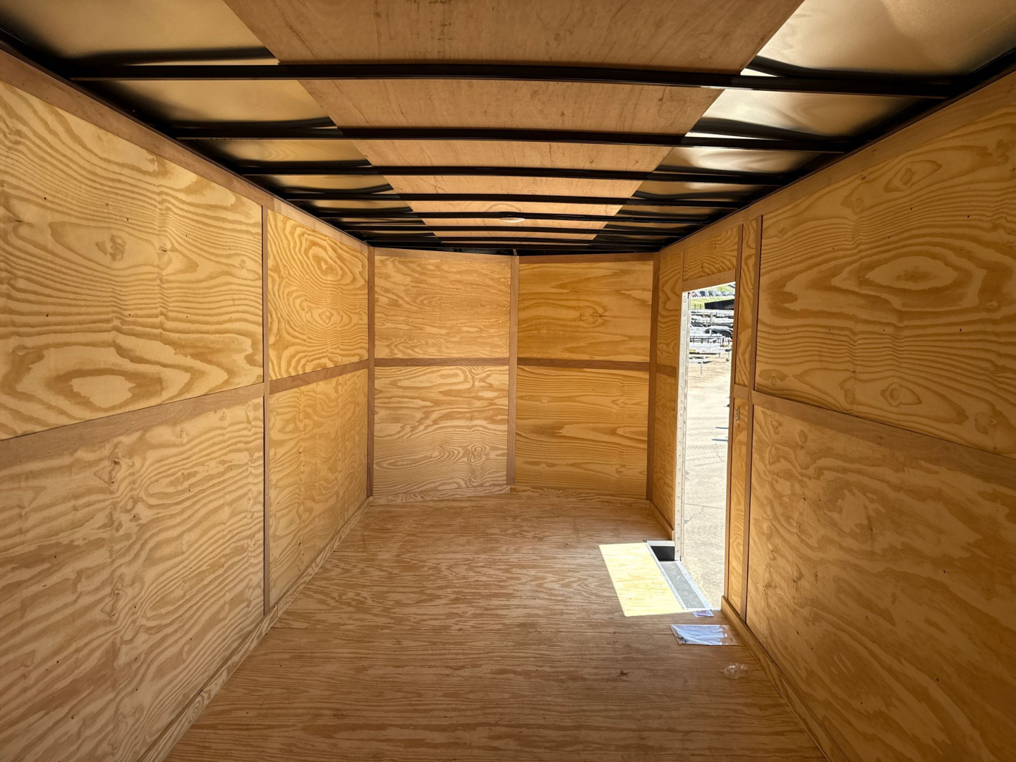 New 2025 Continental Cargo TXVHW8.532TA5 Cargo / Enclosed Trailer