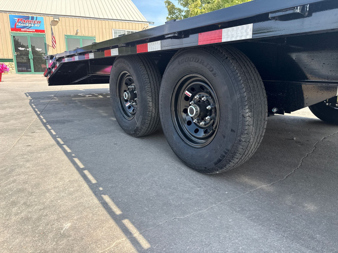 New 2026 Big Tex Trailers 14GN-40D5A-MRBK Flatbed Trailer