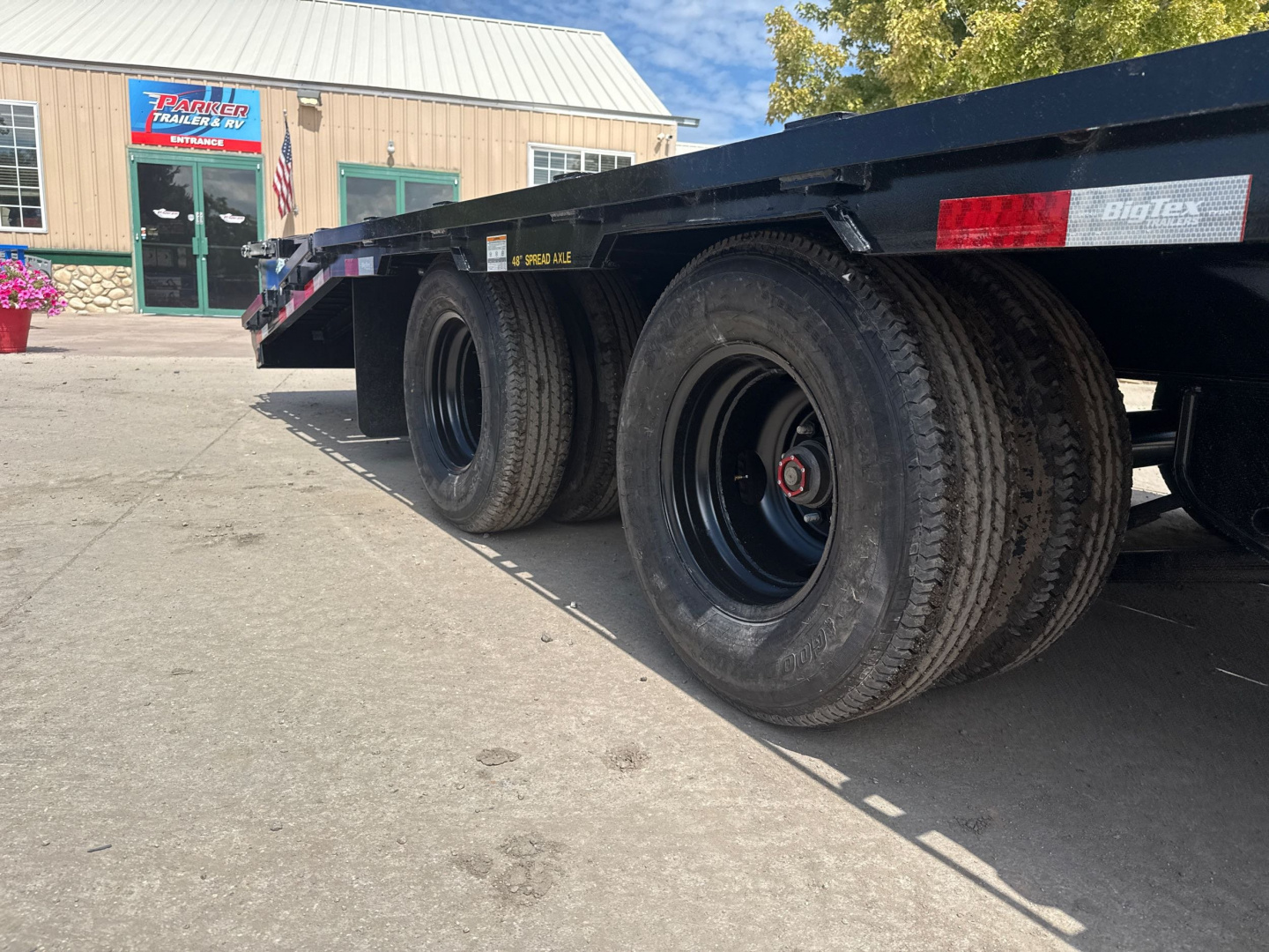 New 2026 Big Tex Trailers 22PH-25BK+5MR Flatbed Trailer