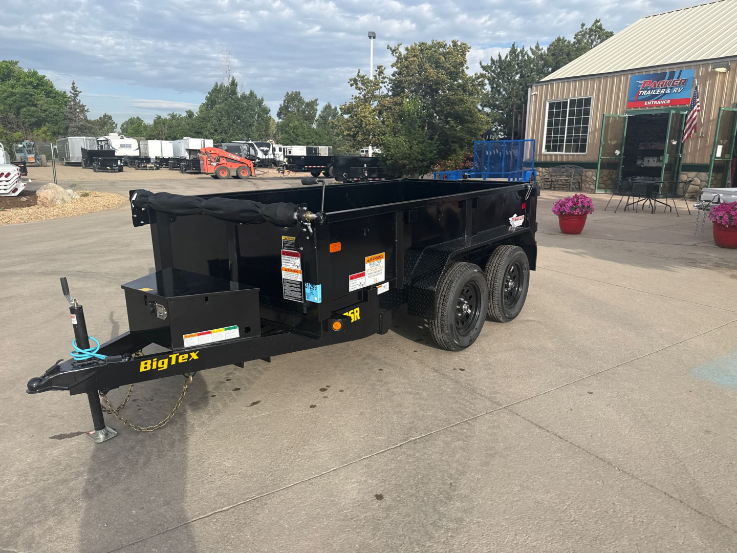 New 2026 Big Tex Trailers 70SR-10-5WDD Dump Trailer