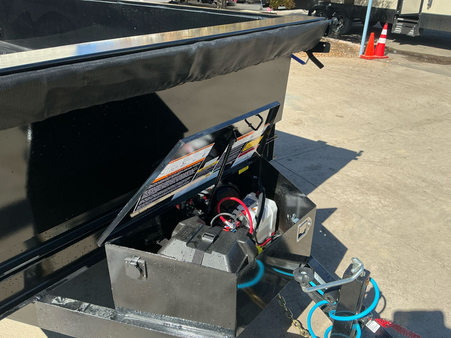 New 2026 Big Tex Trailers 14LX-14C2A-BK Dump Trailer