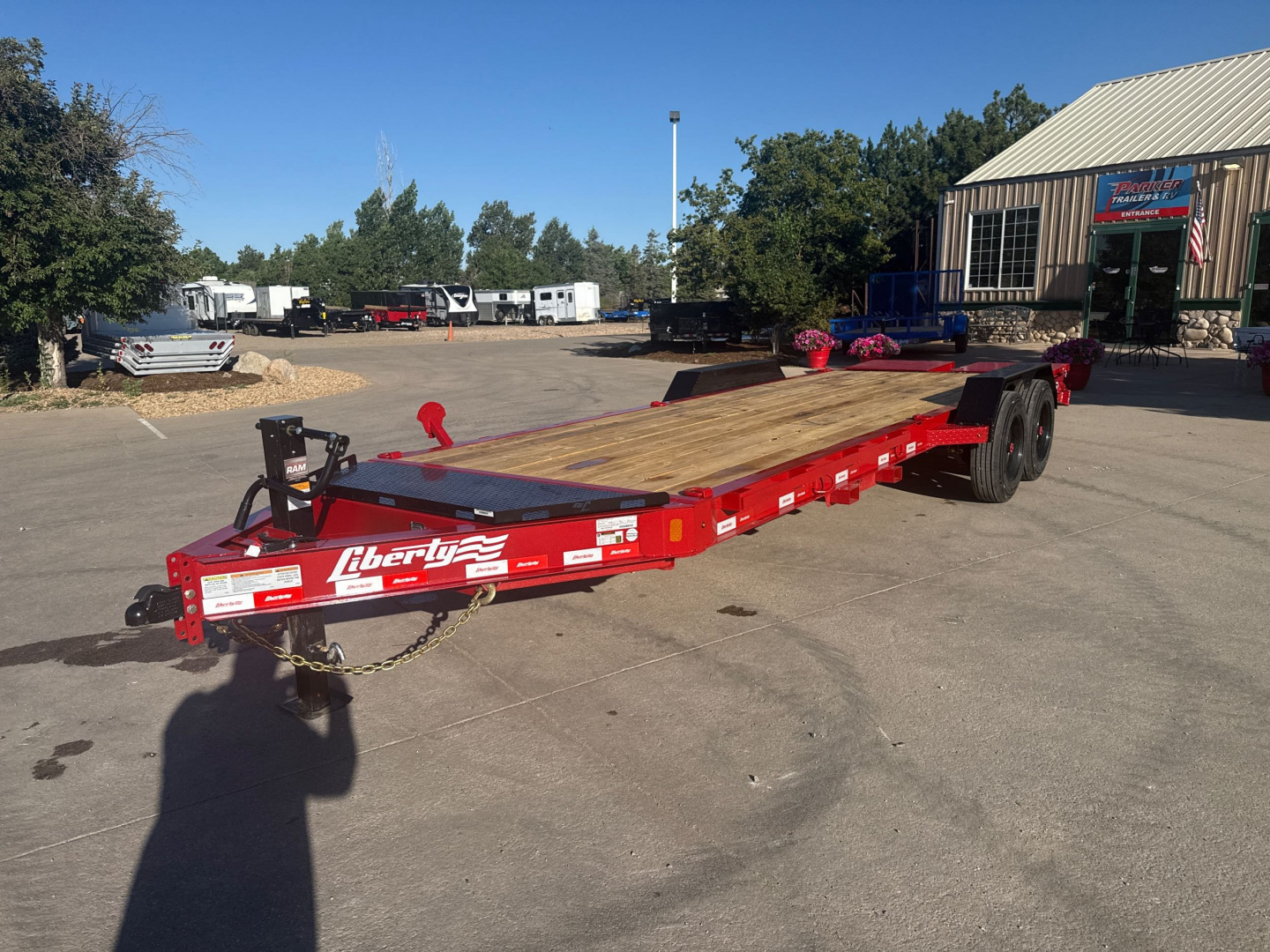 New 2025 Liberty Industries LE16K83X19+3B8 Flatbed Trailer