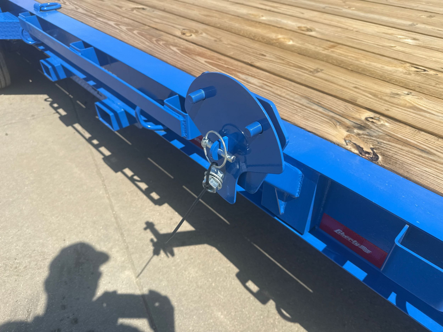 New 2025 Liberty Industries LE16K83X17+3B8 Utility Trailer