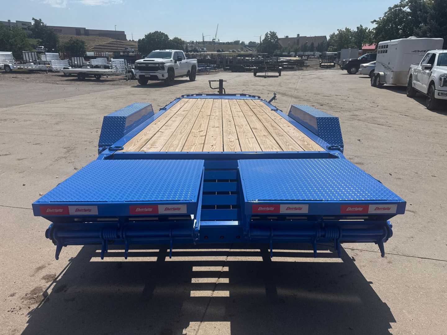 New 2025 Liberty Industries LE16K83X17+3B8 Utility Trailer