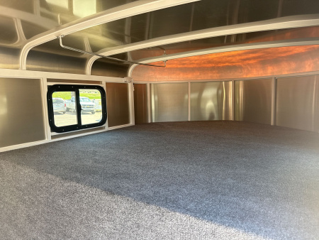 New 2026 C & B Quality Trailer Works MAVGN3HS-12K Horse Trailer