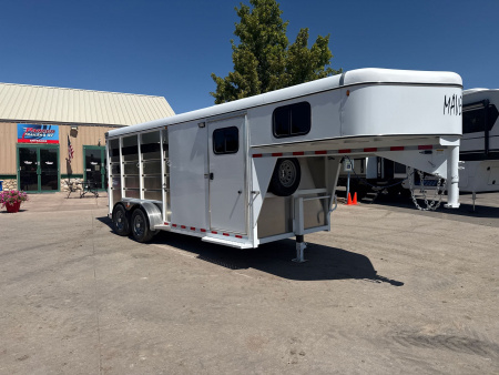 New 2026 C & B Quality Trailer Works MAVGN3HS-12K Horse Trailer