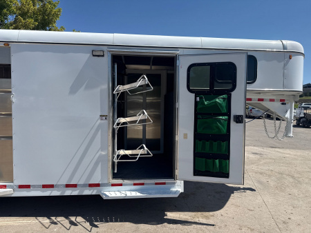 New 2026 C & B Quality Trailer Works MAVGN3HS-12K Horse Trailer
