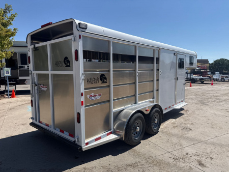 New 2026 C & B Quality Trailer Works MAVGN3HS-12K Horse Trailer