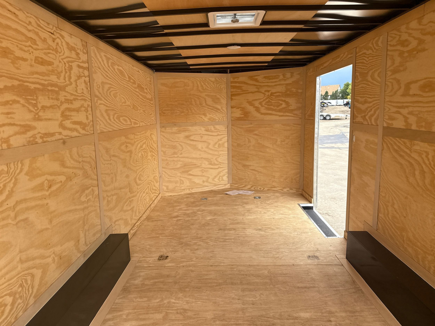 New 2026 Continental Cargo TXVHW8.518TA3 Cargo / Enclosed Trailer