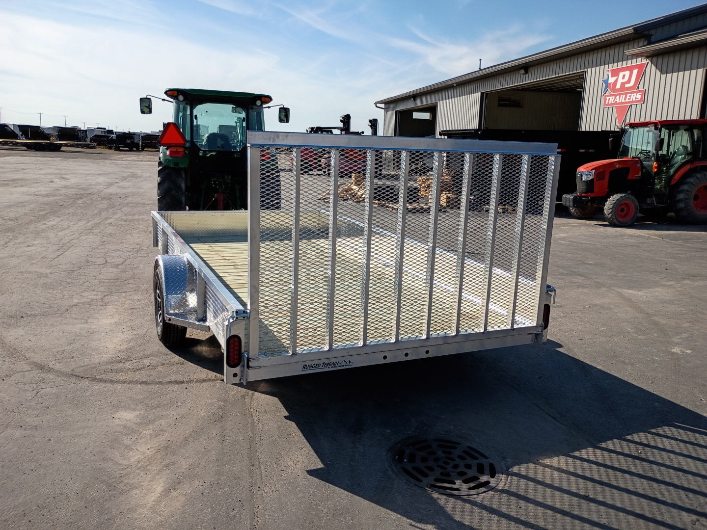 New 2026 Rugged Terrain PP 81.5X14