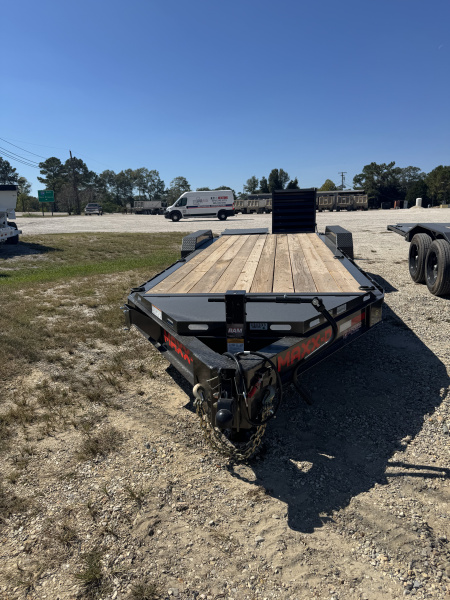 New 2026 MAXX-D EHX8322 Equipment Trailer