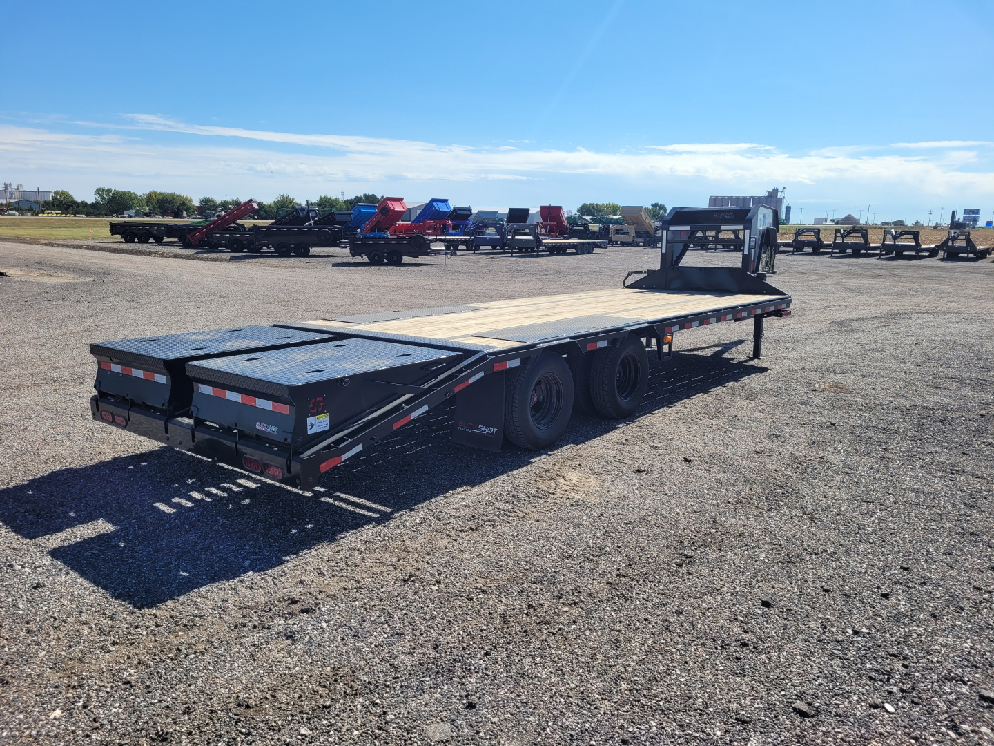 New 2026 Buckshot 102"x25' Gooseneck Deckover Trailer