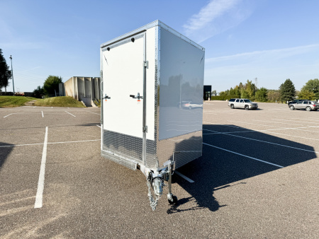 New 2026 Lightning 7.5x29 Snow/ Enclosed Trailer