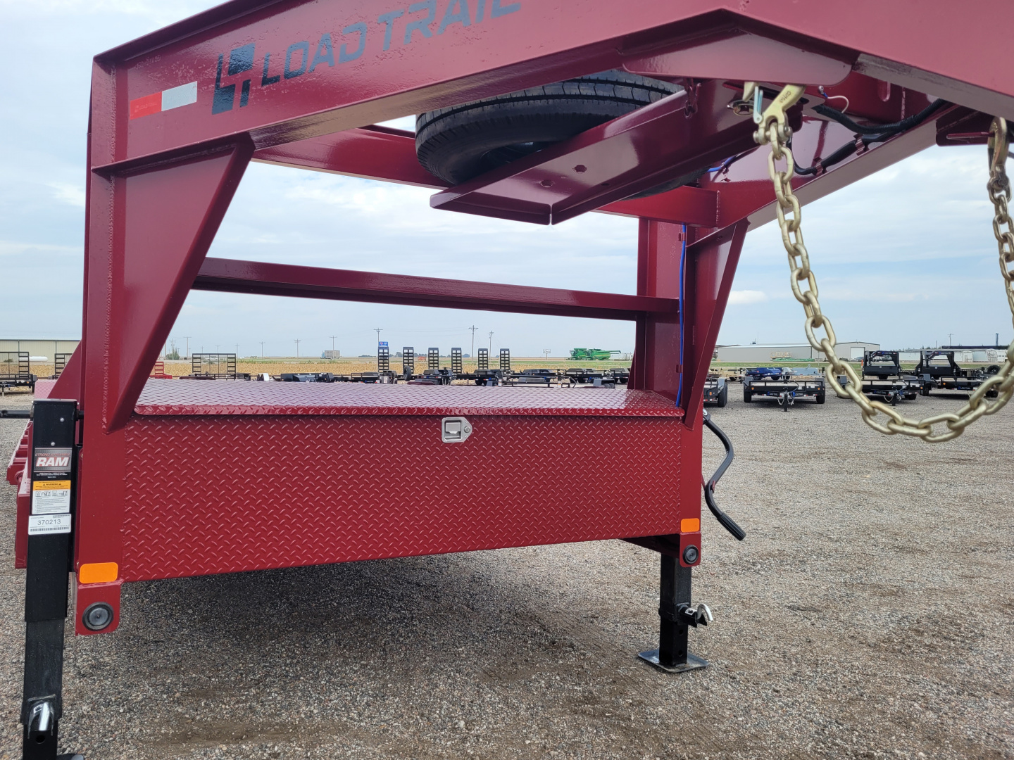 New 2026 Load Trail 102"x32' Gooseneck Carhauler Trailer W/Max Ramps