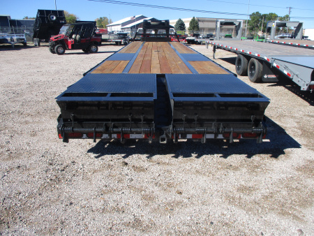 New 2026 Diamond T Flatbed Trailer 8'6 X 36