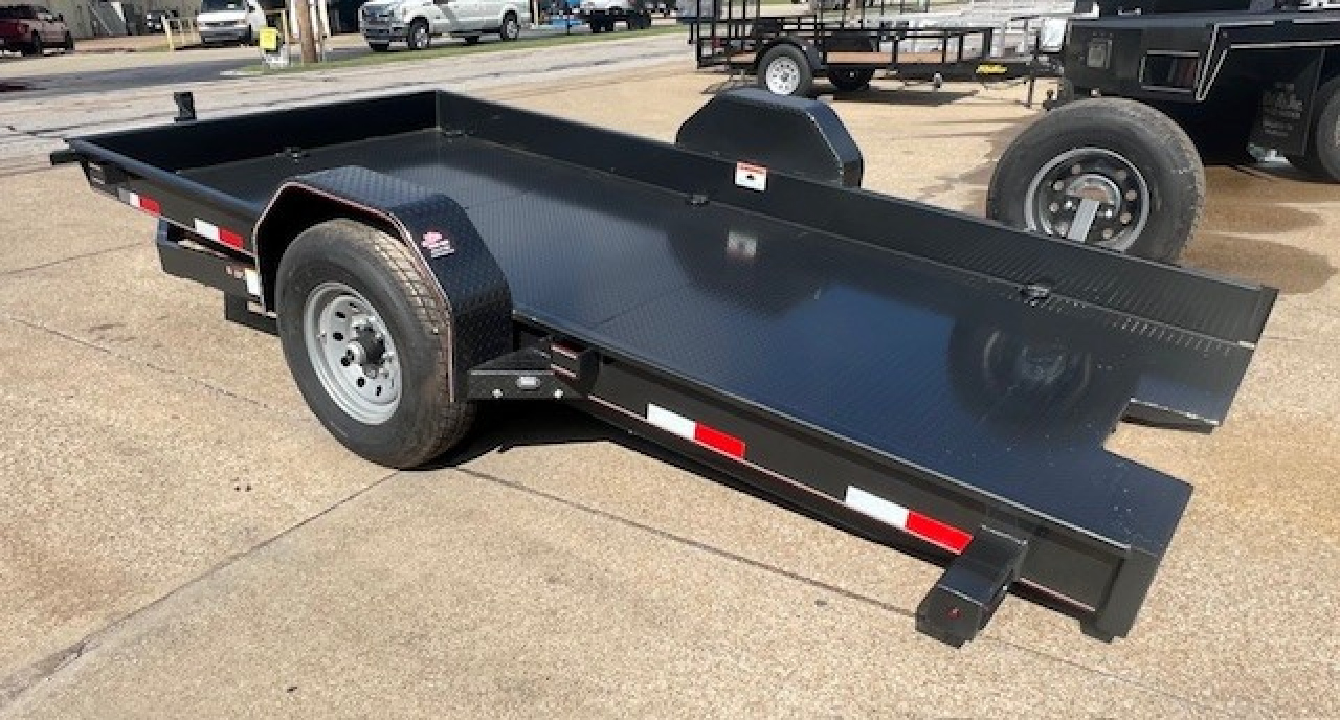 New 2026 Diamond T 79x14 7K Scissor Lift Tilt Trailer