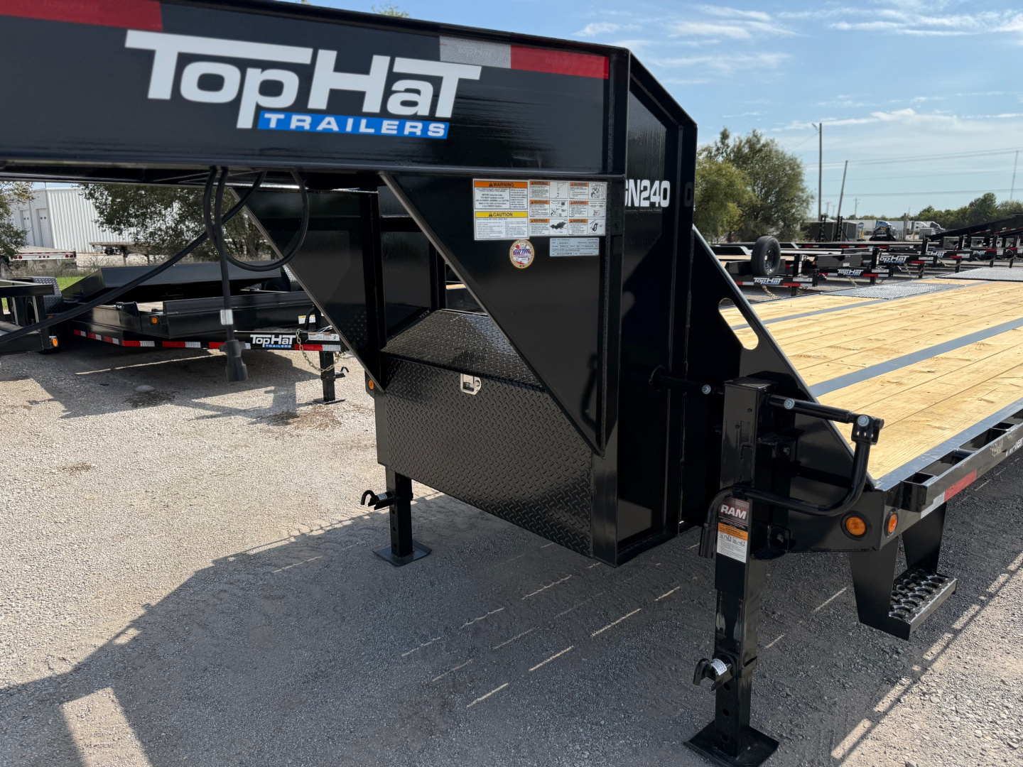 New 2026 Top Hat Trailers GN240-30x102 Flatbed Trailer w/ Jumbo Ramps & 14 Ply Upg. (25'+5')