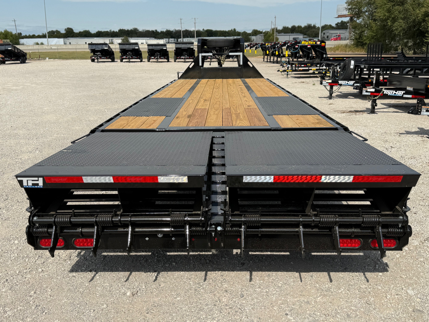 New 2026 Top Hat Trailers GN240-30x102 Flatbed Trailer w/ Jumbo Ramps & 14 Ply Upg. (25'+5')