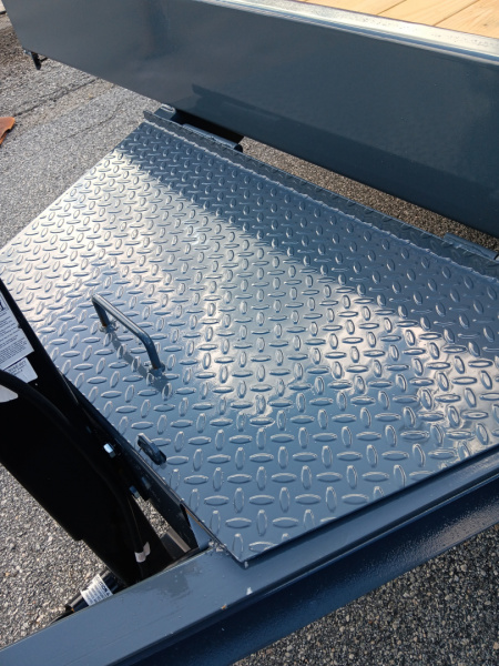 New 2025 GPS Trailers 8.5X24TA 17.5K DECKOVER Equipment Trailer