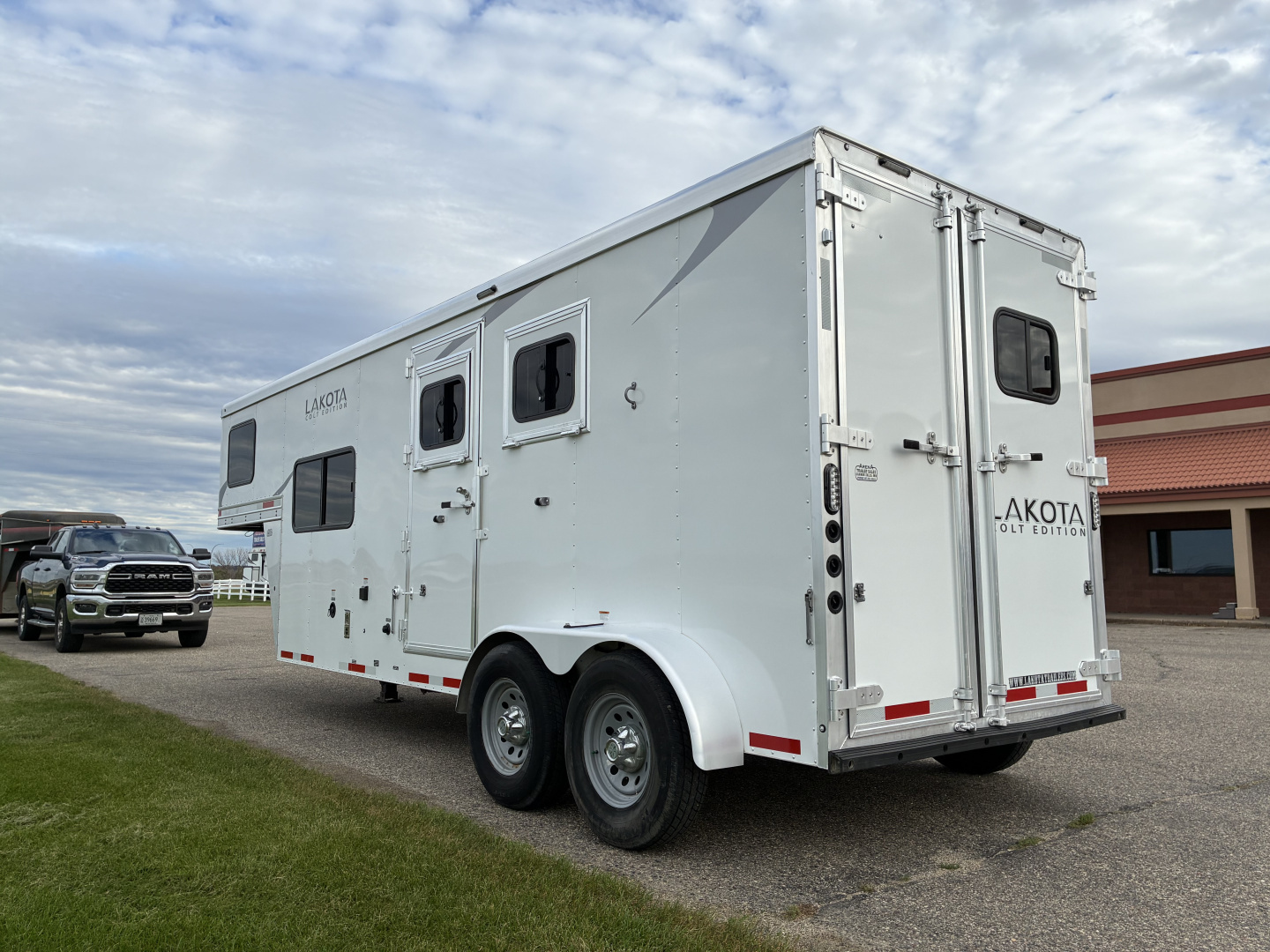 Used 2023 Lakota AC27 Horse Trailer