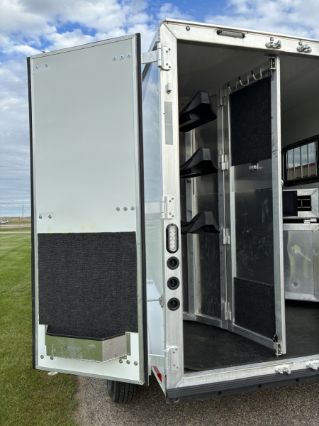 Used 2023 Lakota AC27 Horse Trailer
