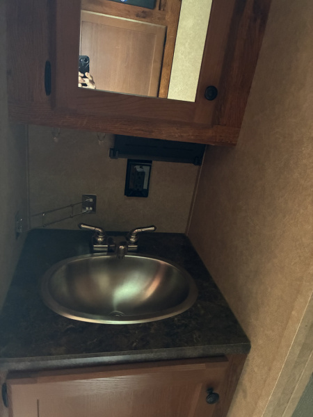 Used 2023 Lakota AC27 Horse Trailer