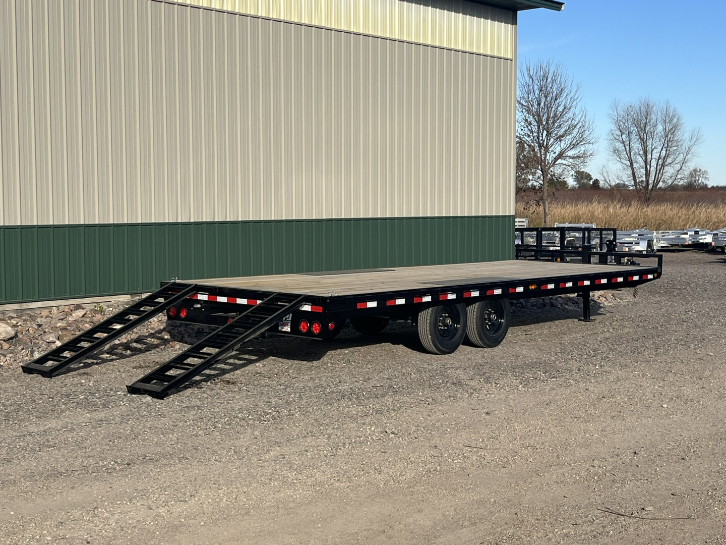 New 2026 24' - 14k PJ 8" I-beam Deckover Trailer