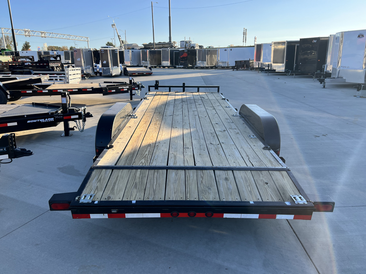 Used 2012 20’ Load Trail flatbed Trailer 2-5200 lb axles=10K, dovetail, removable fenders, Slide In Ramps