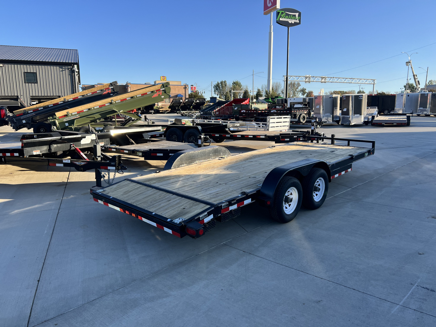 Used 2012 20’ Load Trail flatbed Trailer 2-5200 lb axles=10K, dovetail, removable fenders, Slide In Ramps