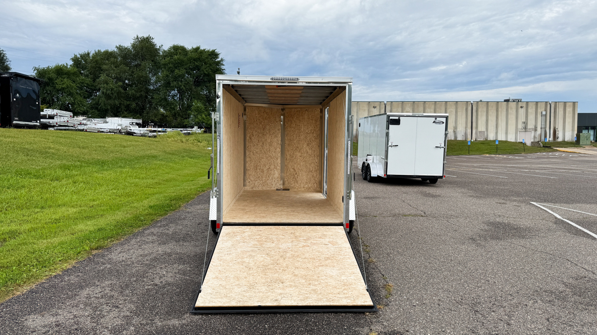 New 2025 Formula Trailers TRAVERSE Cargo / Enclosed Trailer