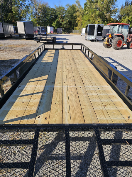 New 2026 H&H Trailers 82X20 HEAVY DUTY RAIL SIDE UTILITY TRAILER 10K GVWR Utility Trailer