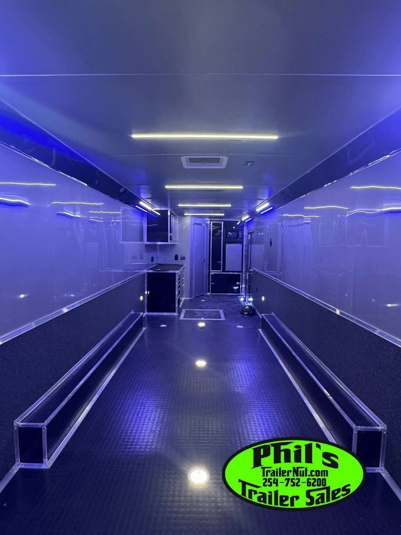 New CONTINENTAL CARGO NEW 85X34 ENCLOSED RACE TRAILER BATHROOM ELECTRIC AWNING CAR HAULER TRAILER CARGO TRAILERS Car / Racing Trailer