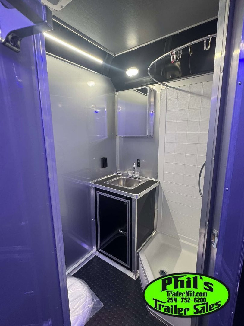 New CONTINENTAL CARGO NEW 85X34 ENCLOSED RACE TRAILER BATHROOM ELECTRIC AWNING CAR HAULER TRAILER CARGO TRAILERS Car / Racing Trailer