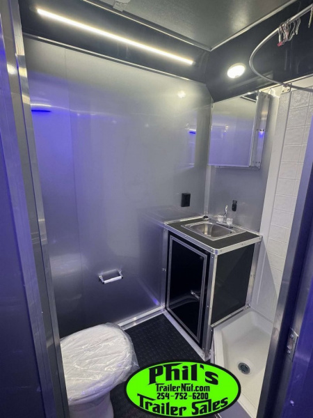 New CONTINENTAL CARGO NEW 85X34 ENCLOSED RACE TRAILER BATHROOM ELECTRIC AWNING CAR HAULER TRAILER CARGO TRAILERS Car / Racing Trailer