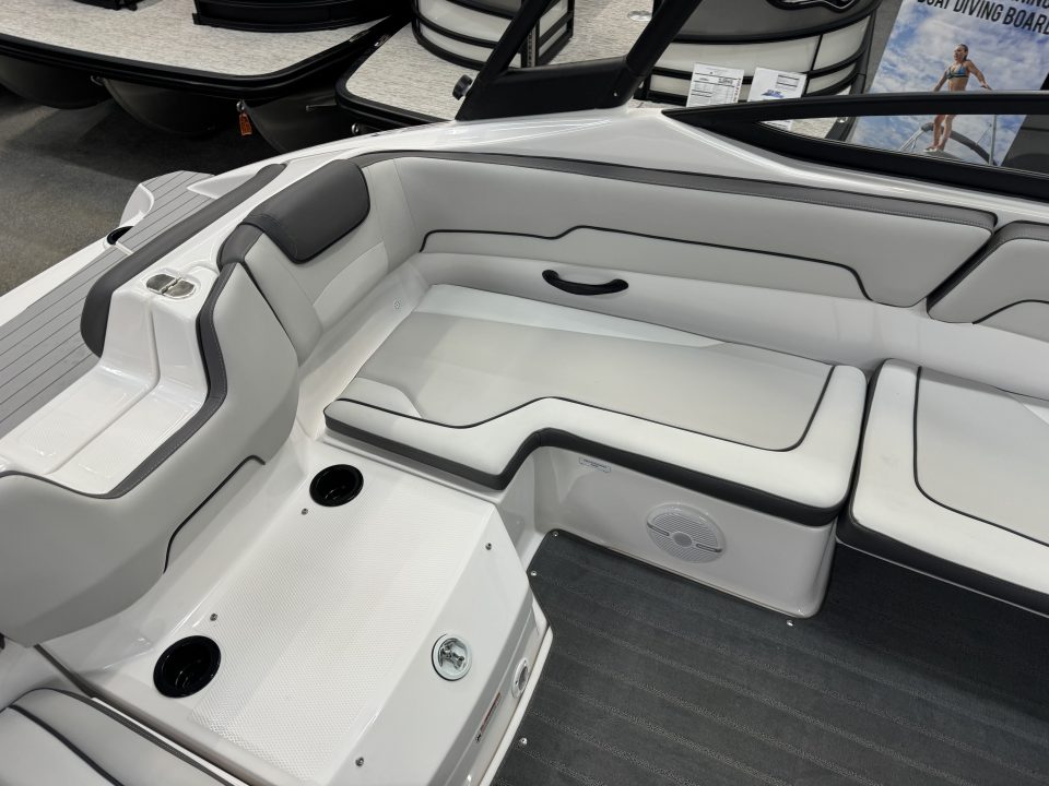 New 2026 Yamaha Boats AR 190 Jet Boat