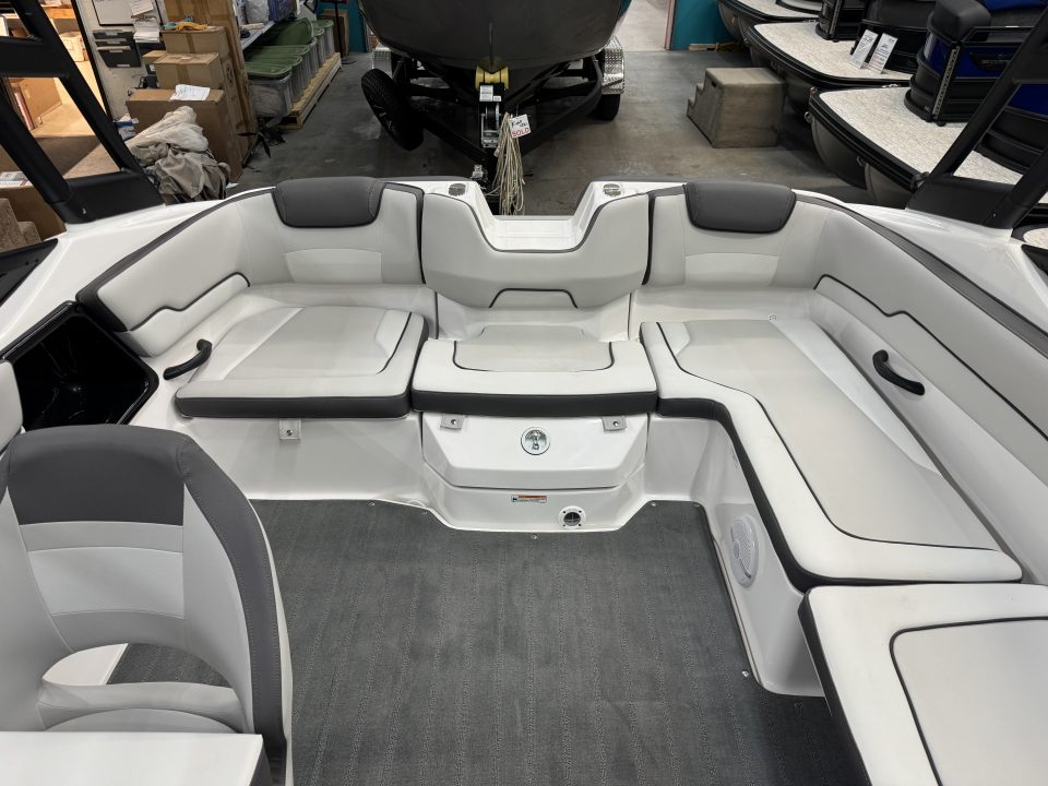 New 2026 Yamaha Boats AR 190 Jet Boat