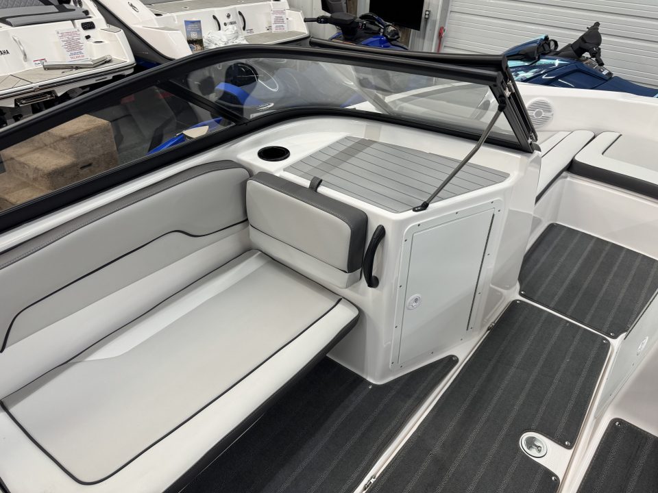 New 2026 Yamaha Boats AR 190 Jet Boat