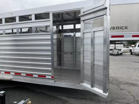 New 2026 EBY Trailers 83x24 14K Gooseneck Stock / Stock Combo Trailer