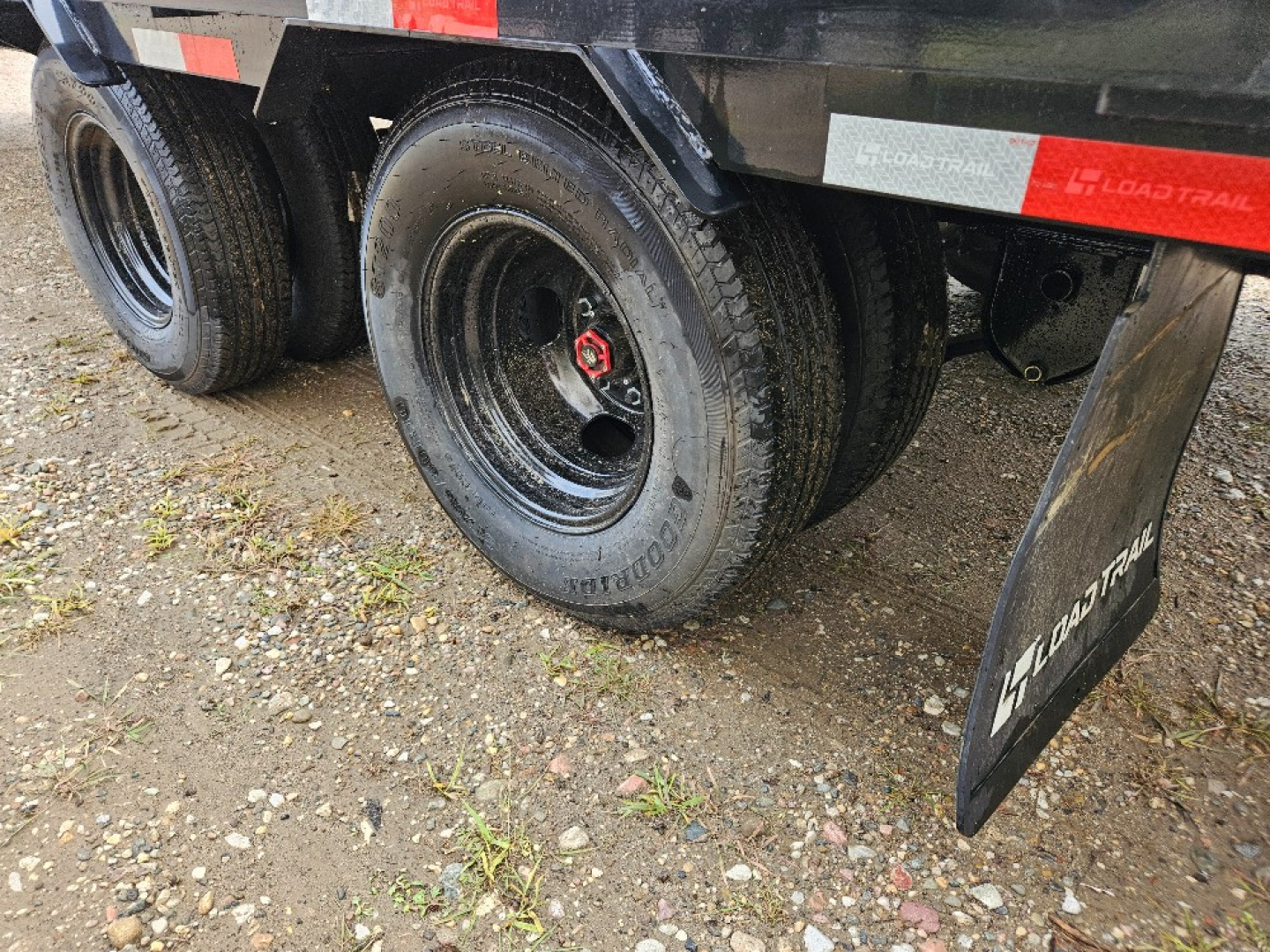 New 2025 Load Trail GP0232102 Deckover Trailer