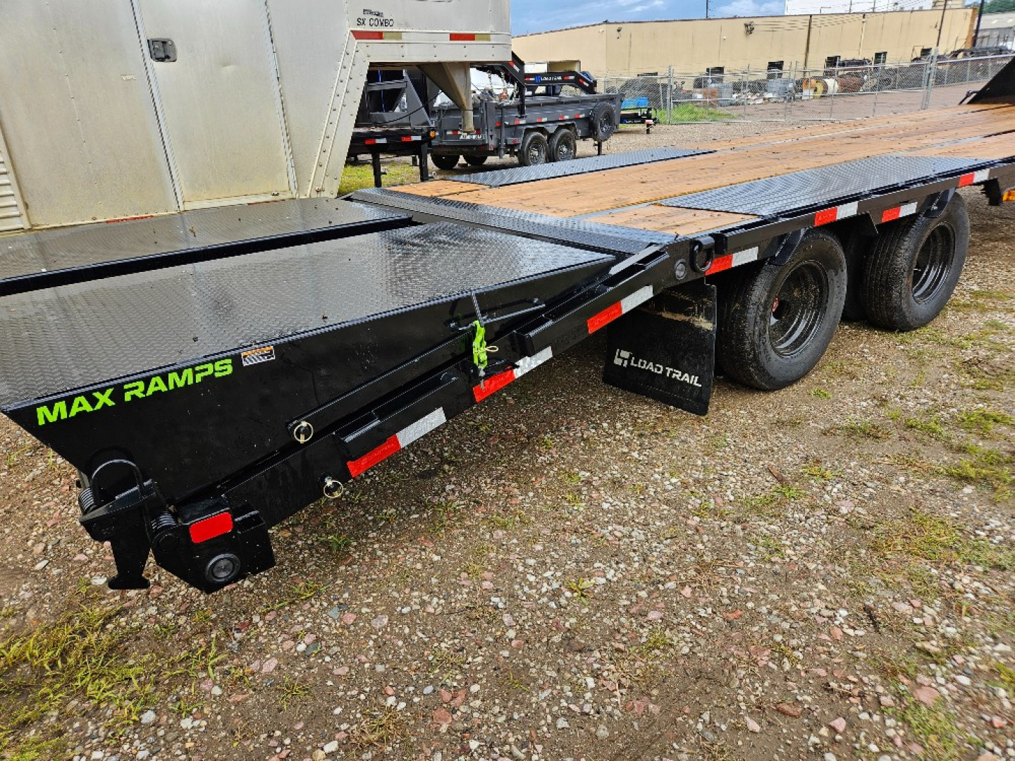 New 2025 Load Trail GP0232102 Deckover Trailer