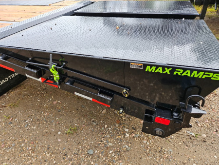 New 2025 Load Trail GP0232102 Deckover Trailer
