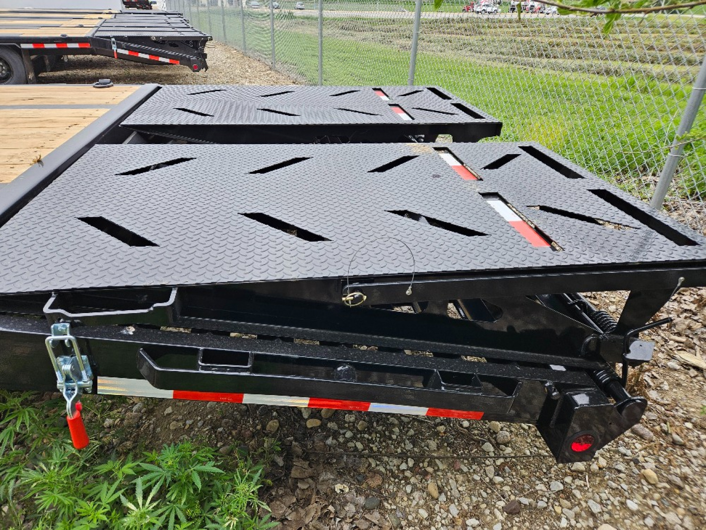 New 2026 Norstar FXG0240102 Deckover Trailer