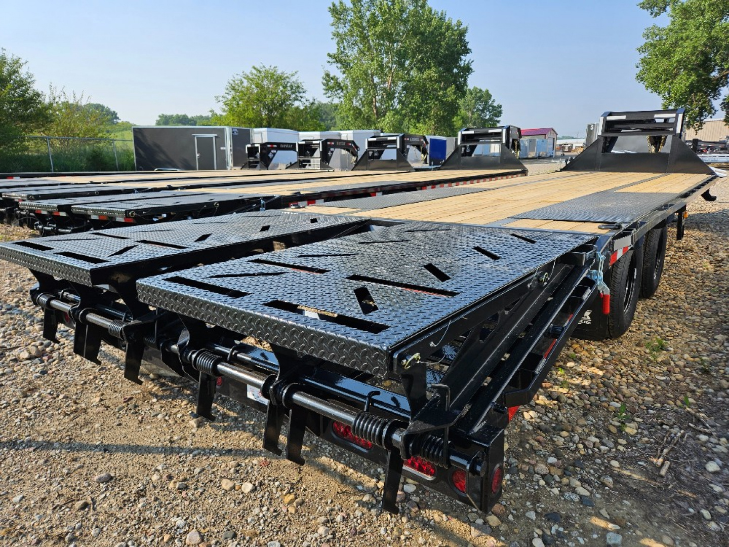 New 2026 Norstar FLG0230102 Deckover Trailer