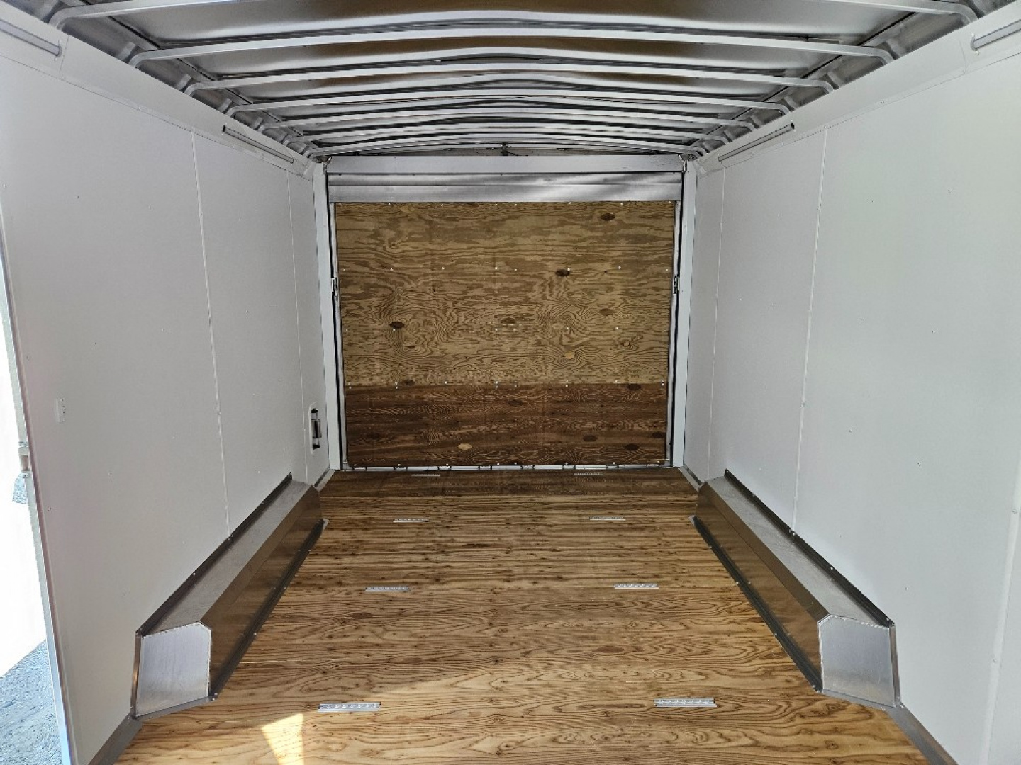 New 2024 NEO Trailers NAUX1485R6 Cargo / Enclosed Trailer